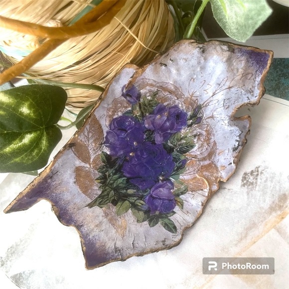 Vintage Print Sea Shell Trinket Decor - Picture 3 of 6